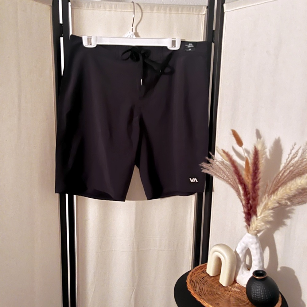 RVCA Men’s Black Board Shorts